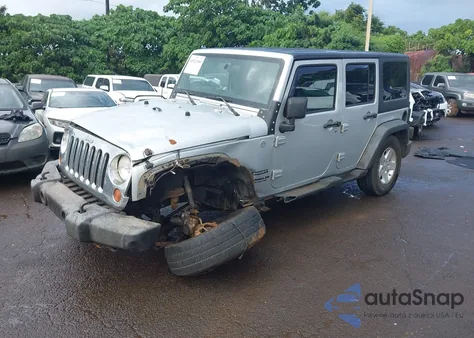 2011 Jeep Wrangler Unlimited Sport z USA, uszkodzony, nr VIN 1J4BA3H14BL597735